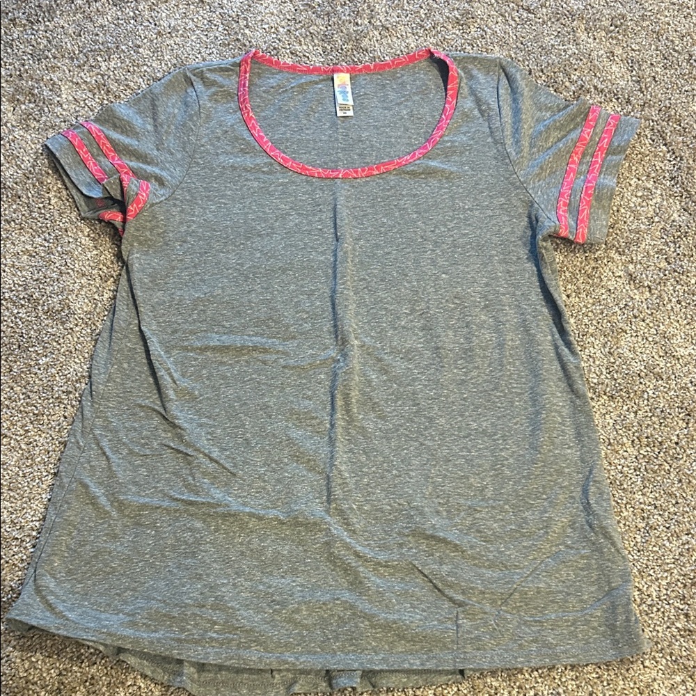 Gray and Pink Women's Top